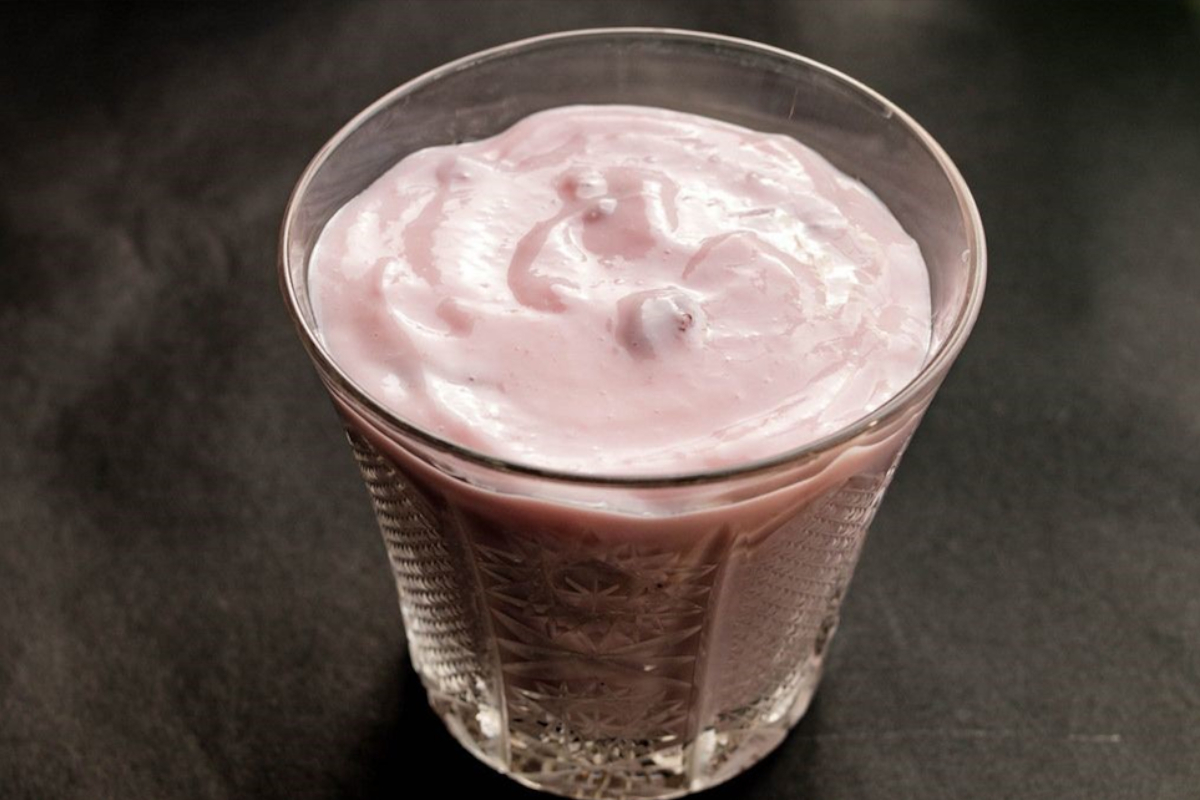 Strawberry Tofu Yogurt